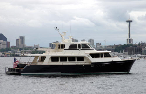 82 Cockpit Motor Yacht