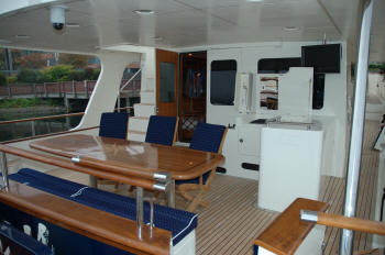 82 CMY aft deck